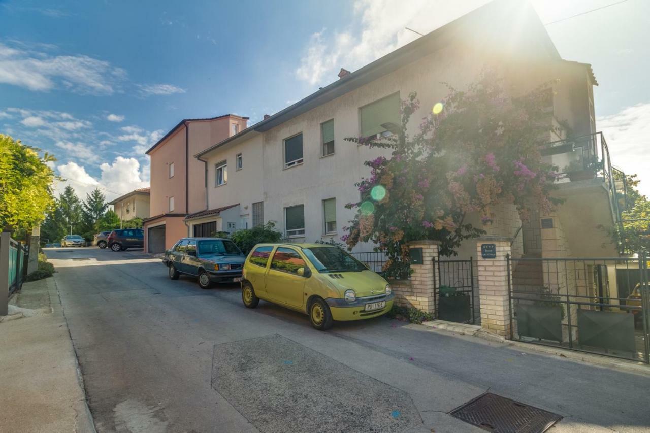 Apartments Perka Near Beach Pola Esterno foto